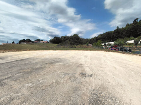   Entrepôt 800 m2 à vendre sur Vergt 