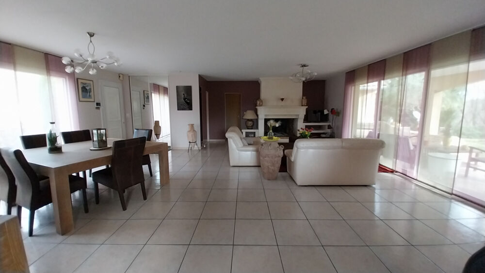 Belle maison de plain-pied au calme et aux portes de Périgueux