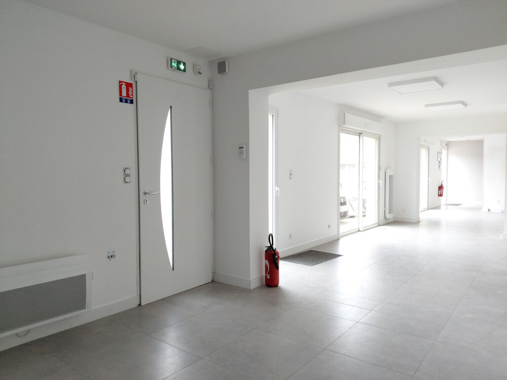 Vente Immeuble A Vendre A Périgueux : Local commercial d'environ 280m2 Perigueux