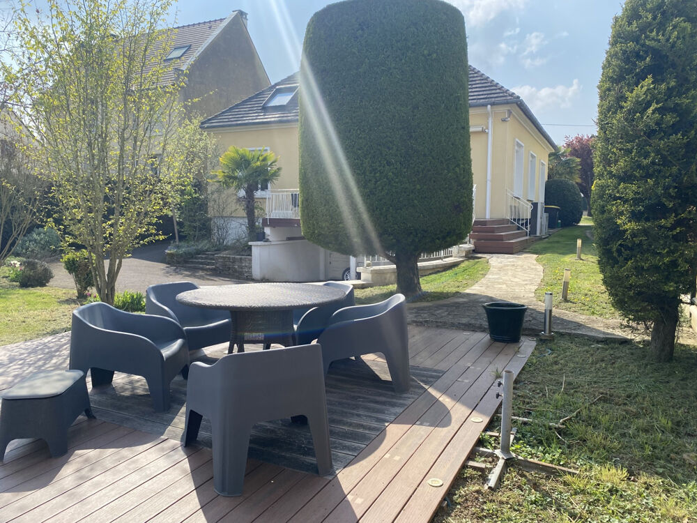 AUXERRE MAISON AVEC PISCINE PROCHE DU CENTRE VILLE
