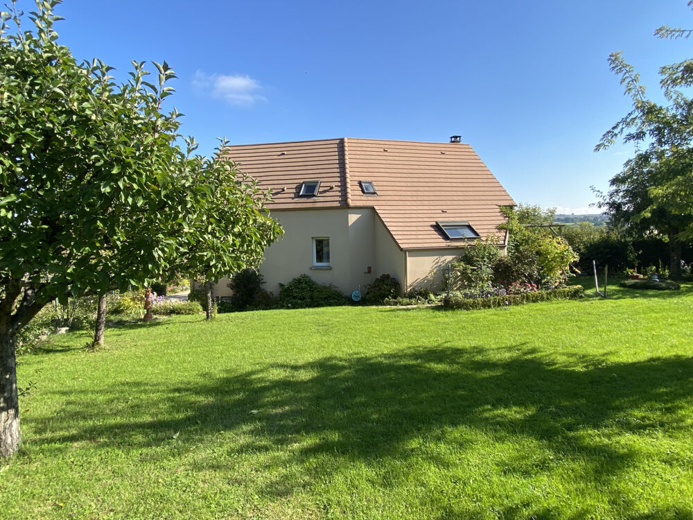 MAISON CONTEMPORAINE AVEC VUE SUR LA CAMPAGNE