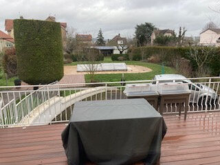  Maison � vendre 9 pi�ces 250 m�