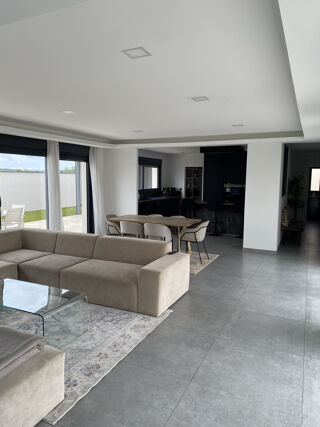  Maison à vendre 6 pièces 200 m²