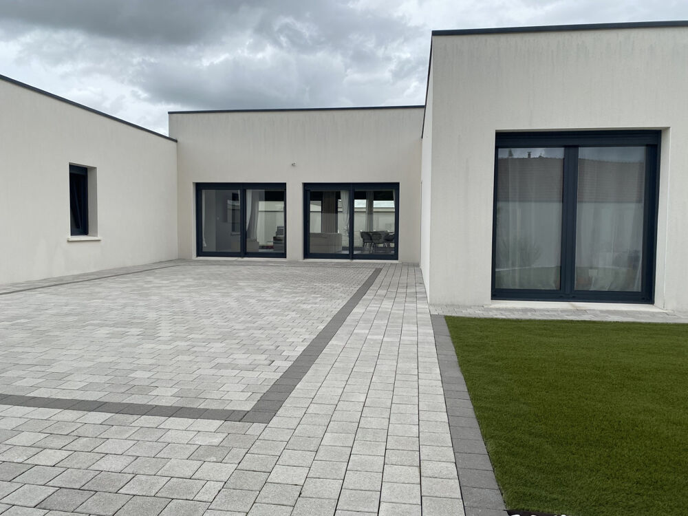 Maison contemporaine d'exception aux prestations haut de gamme.