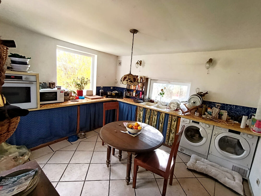 Vente Maison A moins de 6 kms de DONZY, et 2h de PARIS, belle maison au charme de l'ancien. Perroy