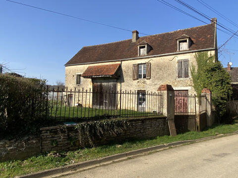   Maison de campagne à rénover non loin de VEZELAY. Maison - 4 pièce(s) - 120 m²