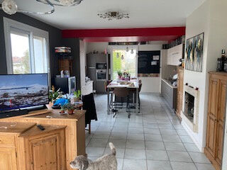  Maison � vendre 9 pi�ces 250 m�