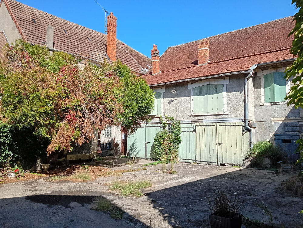 Vente Maison Maison de village Etais la sauvin