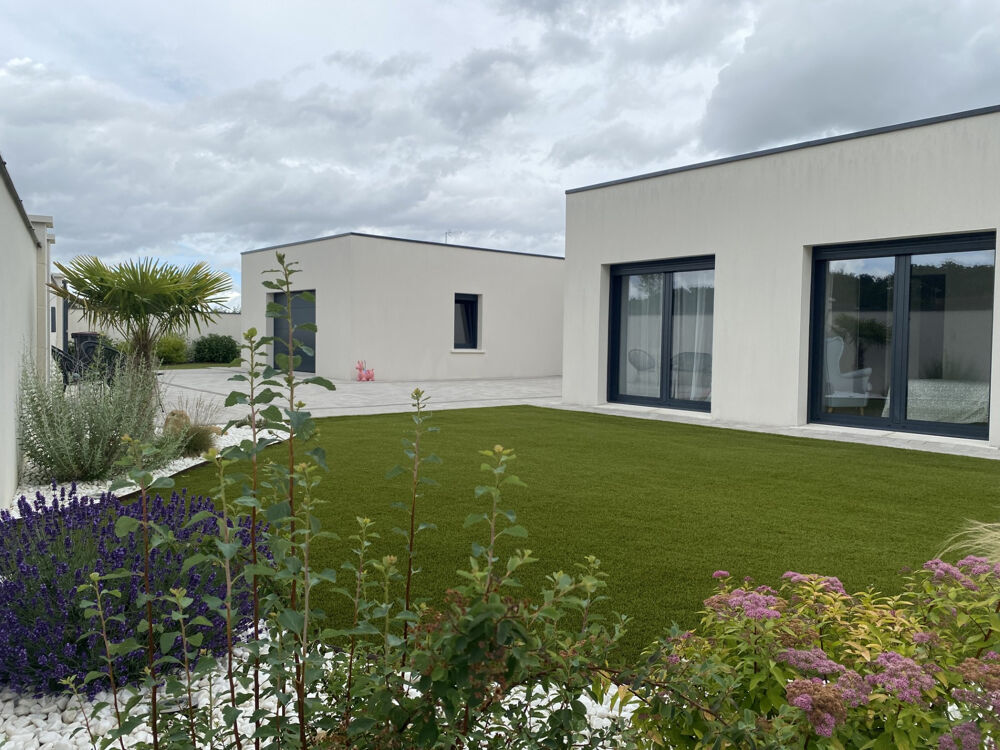 Maison contemporaine d'exception aux prestations haut de gamme.