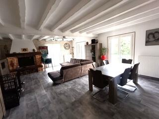  Propriété/château à vendre 9 pièces 268 m²