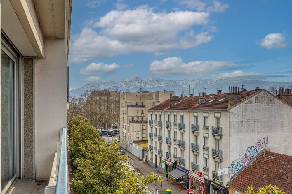 Vente Appartement Grenoble Ile Verte Superbe T3 de 93 m2 avec place de stationnement Grenoble