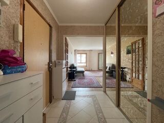  Appartement  vendre 4 pices 77 m