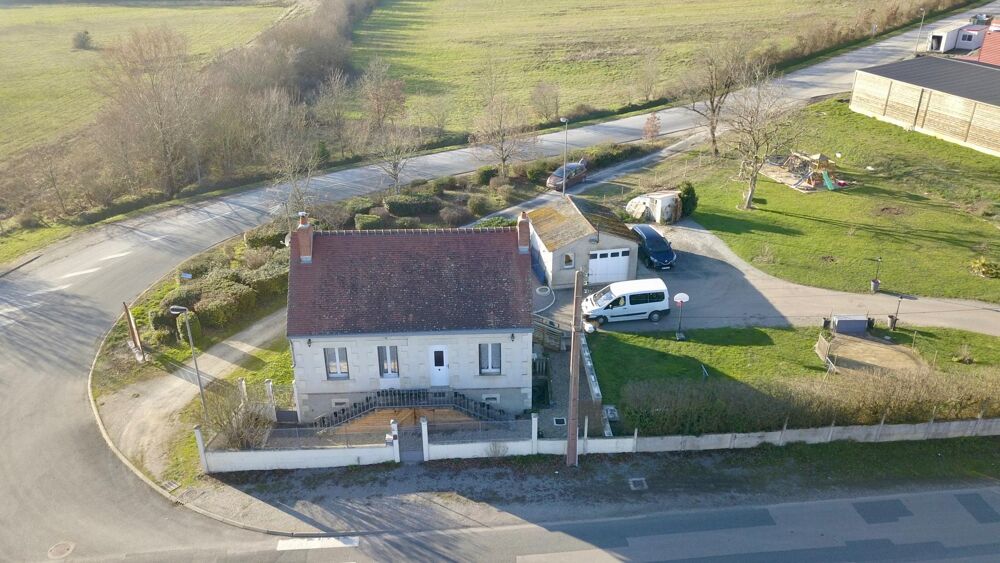 Vente Maison Maison de 96 m trois chambres sans aucun travaux Mzires-en-brenne