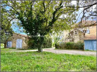  Maison Caderousse (84860)