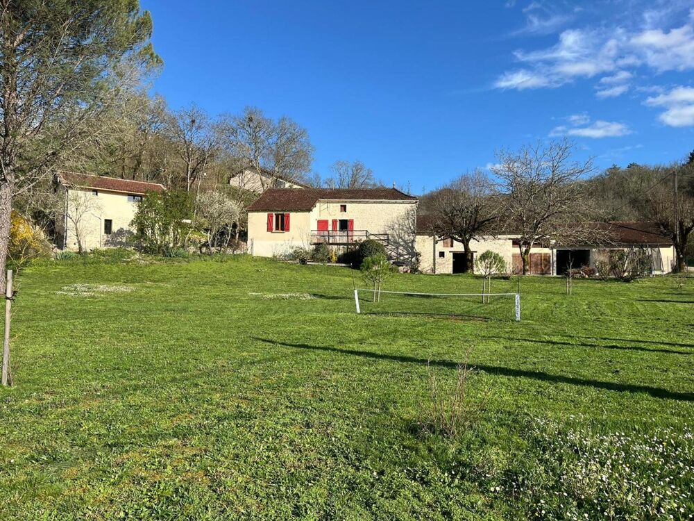 Vente Maison Deux maisons rnoves, grange, ateliers et cave Calamane