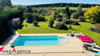  Maison  vendre 8 pices 350 m