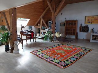  Maison  vendre 6 pices 202 m