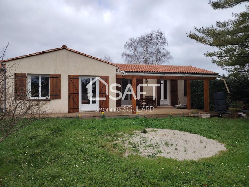 Vente Maison Maison 105 m2 situe dans un quartier calme. Cognac