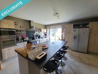  Maison  vendre 8 pices 208 m