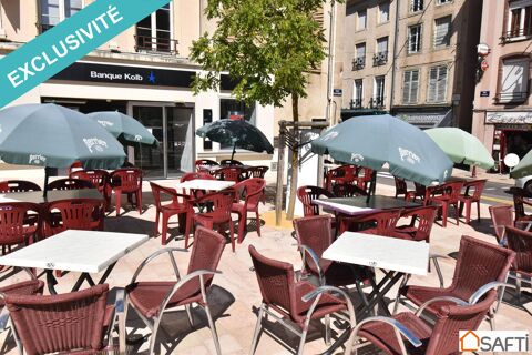 Superbe affaire de bar avec sa belle terrasse ensoleillée en plein centre historique de Mirecourt 89000 88500 Mirecourt