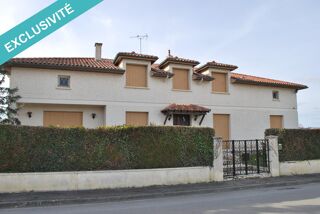  Maison  vendre 7 pices 252 m