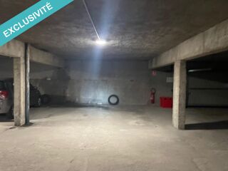  Parking / Garage  vendre 14 m