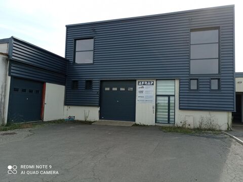 Bâtiment commercial refait à neuf 582400 69220 Lancie