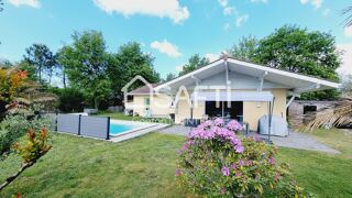  Maison  vendre 15 + pices 330 m