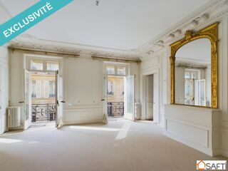  Appartement  vendre 8 pices 366 m