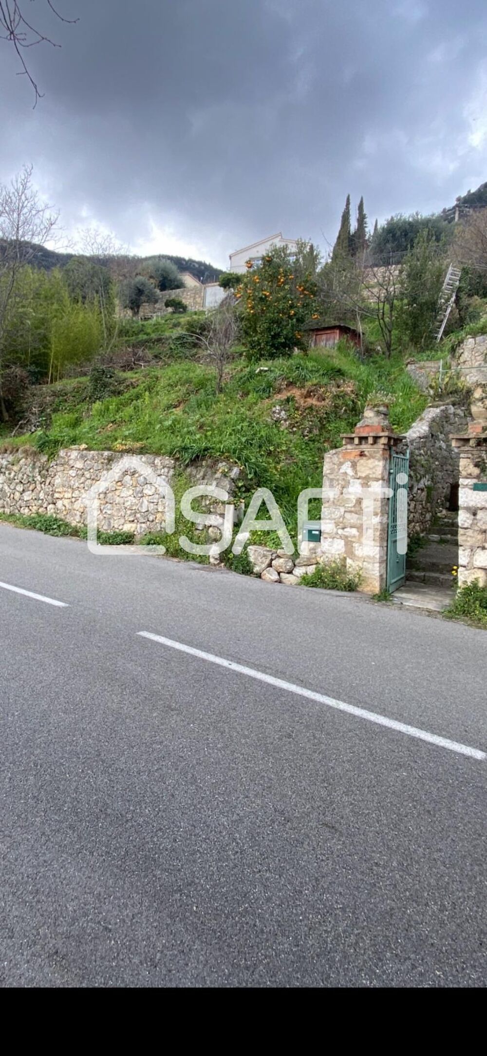 Vente Terrain Terrain constructible 690m2 Gourdon