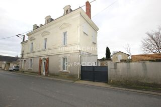  Maison Dou-la-Fontaine (49700)
