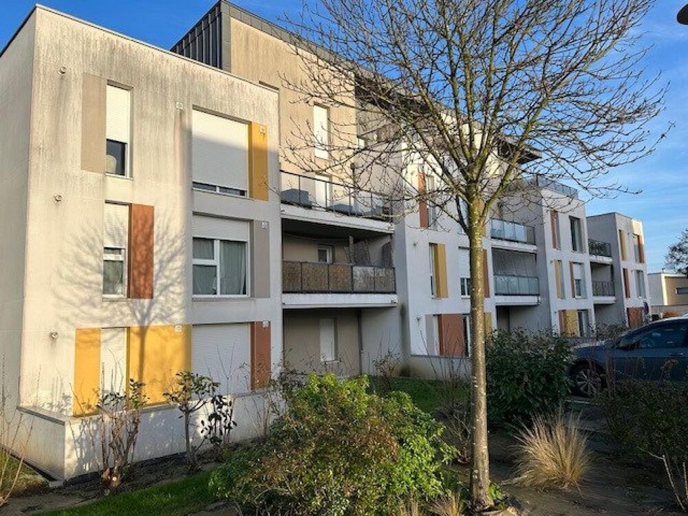 Vente Appartement Appartement avec terrasse 2 chambres situ  Saint-Grgoire et une place de parking ferm Saint-gregoire
