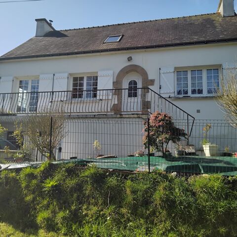Belle maison familiale au calme. 171000 Carhaix-Plouguer (29270)