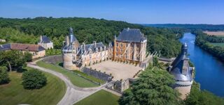  Propriété/château à vendre 15 + pièces 5000 m²