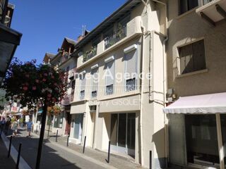  Immeuble  vendre 260 m