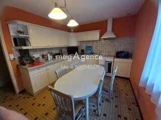  Maison  vendre 8 pices 144 m