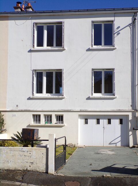 Maison 5 pièces de 83m² proche centre ville 111000 Fontenay-le-Comte (85200)