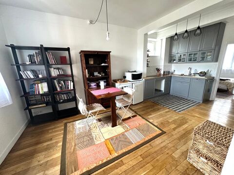 Appartement rénové avec ascenseur. 443500 Montrouge (92120)