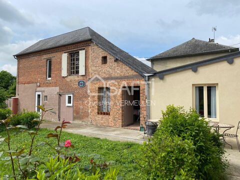 Ensembles de deux maisons et petit jardin 163500 Saint-Julien-le-Faucon (14140)