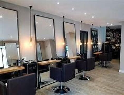 Salon de coiffure très plaisant idéalement situé 155560 89100 Sens