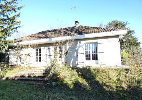   Maison de plain-pied 4 chambres avec sous-sol et terrain bord� par une rivi�re Maison - 5 pi�ce(s) - 118 m�