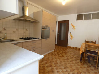  Maison  vendre 8 pices 219 m