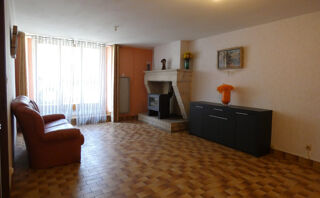  Maison  vendre 8 pices 219 m