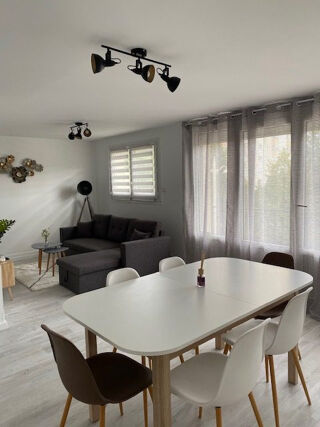  Appartement  louer 4 pices 74 m