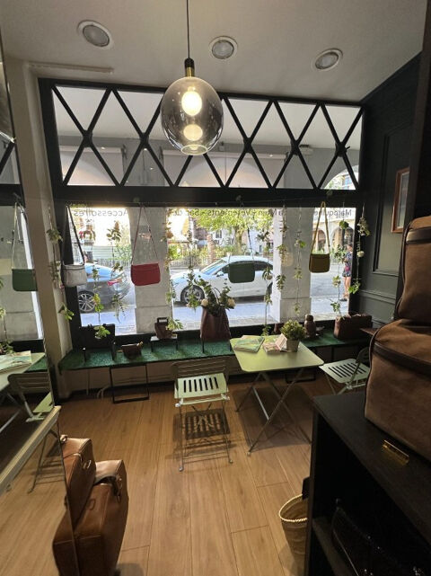   Opportunité Droit Au Bail - 78m2, Quartier des Ilôts - Annecy Centre 