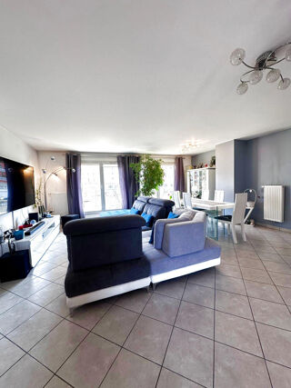  Appartement � vendre 5 pi�ces 111 m�