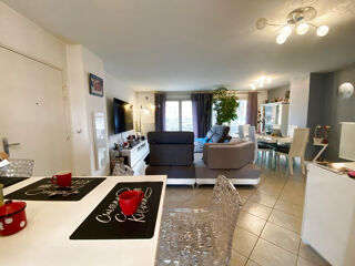  Appartement  vendre 5 pices 111 m