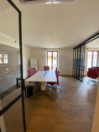  Appartement  vendre 8 pices 184 m