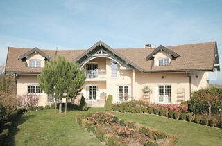  Maison  vendre 12 pices 517 m