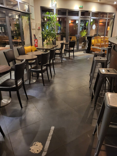   Restaurant / Bar / Brasserie 